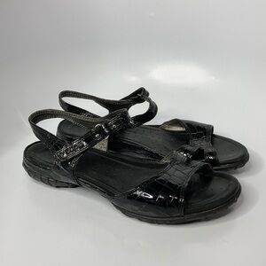 Ecco black sandals size 39